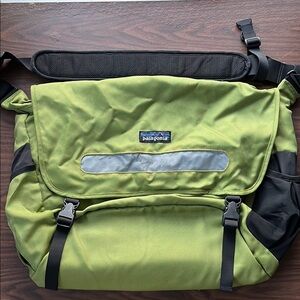 Patagonia Green Messenger Bag